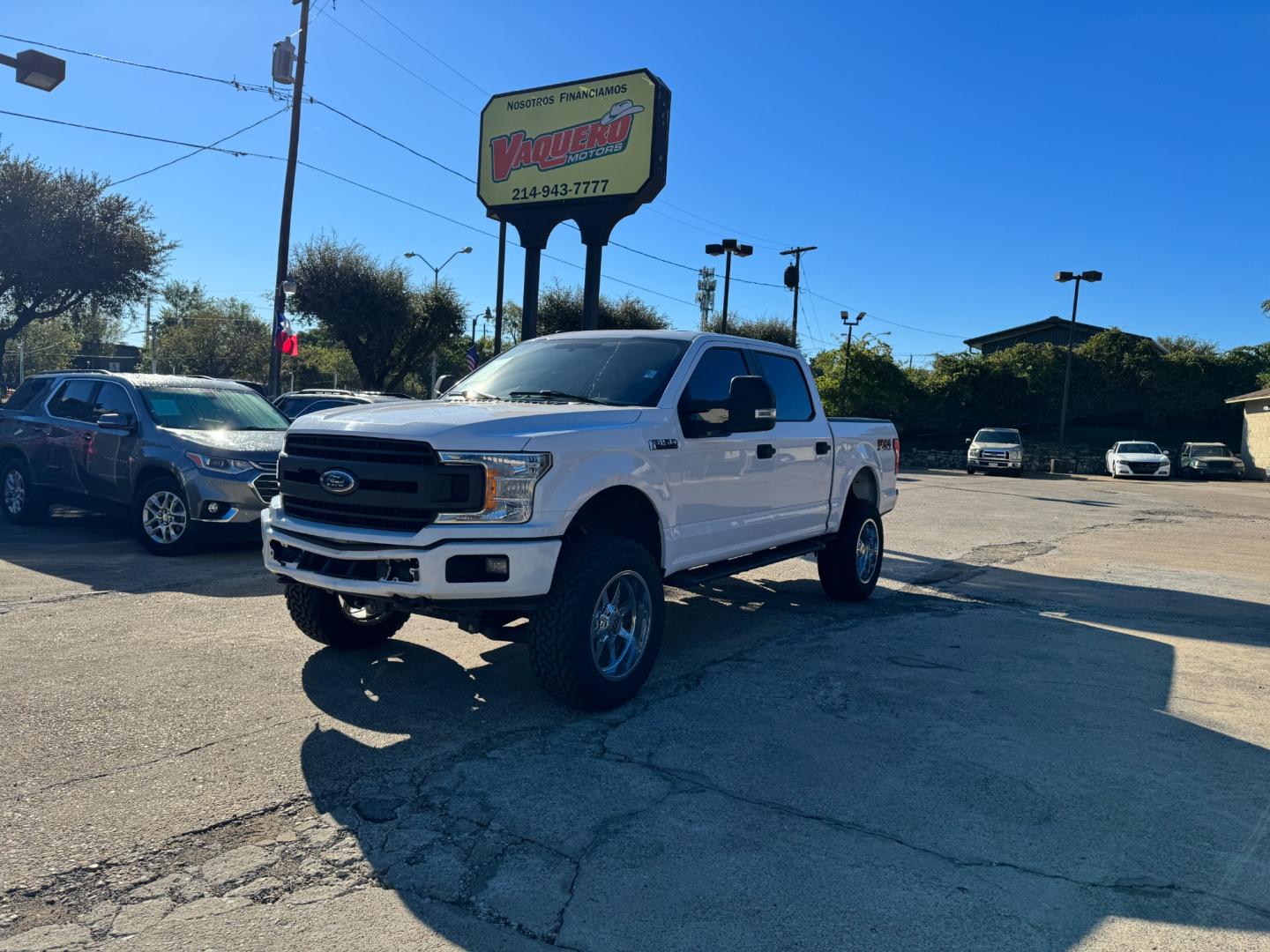 2018 Ford F-150 XLT SuperCrew 6.5-ft. Bed 4WD (1FTEW1EP5JK) with an 2.7L V6 DOHC 24V engine, 6A transmission, located at 945 E. Jefferson Blvd, Dallas, TX, 75203, (214) 943-7777, 32.752514, -96.811630 - Photo#0